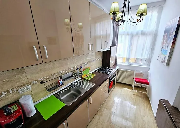 Apartmán Downtown, Close To Old Town, Family Friendly - Ivo10 *