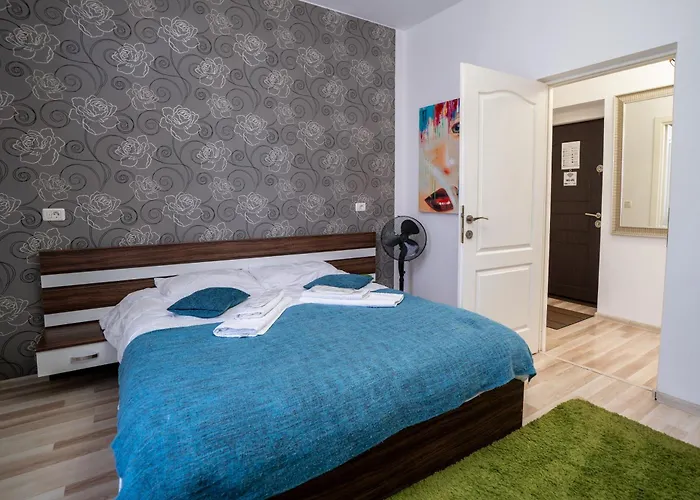 Downtown, Close To Old Town, Family Friendly - Ivo10 Apartmán Bukurešť