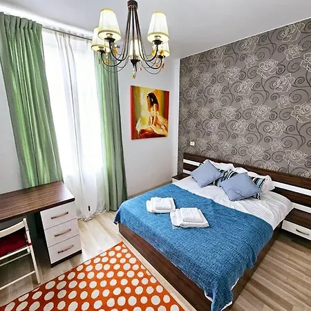 Apartment Downtown, Close To Old Town, Family Friendly - Ivo10 Bucharest