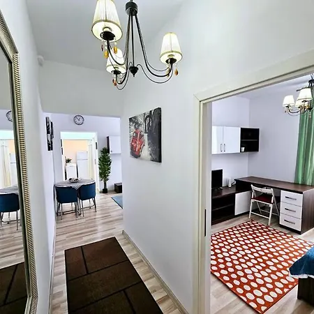 Downtown, Close To Old Town, Family Friendly - Ivo10 * Bucarest