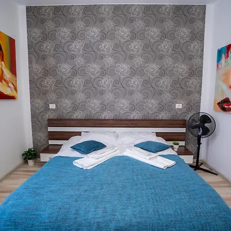 Downtown, Close To Old Town, Family Friendly - Ivo10 * Bucharest