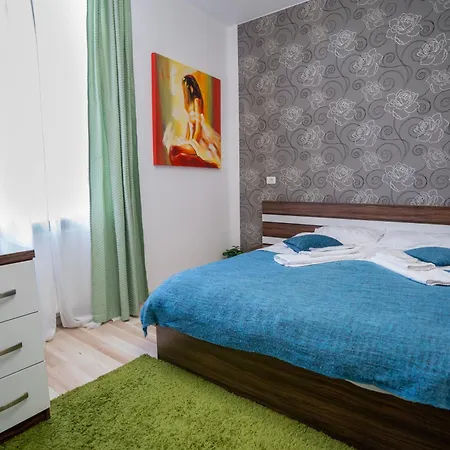 Downtown, Close To Old Town, Family Friendly - Ivo10 Bucharest