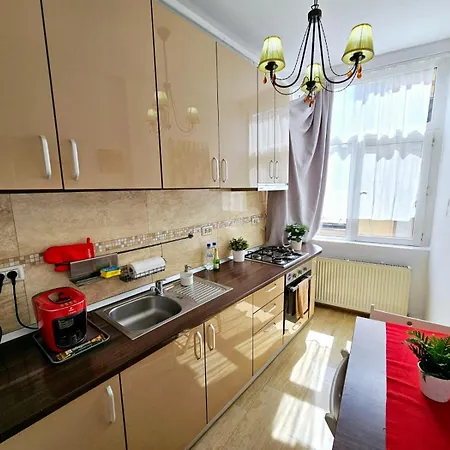 Downtown, Close To Old Town, Family Friendly - Ivo10