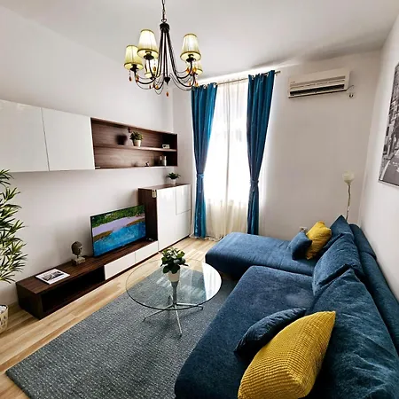 Downtown, Close To Old Town, Family Friendly - Ivo10 * Bucharest