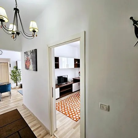Downtown, Close To Old Town, Family Friendly - Ivo10 Bukareszt