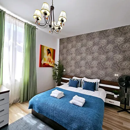 Apartamento Downtown, Close To Old Town, Family Friendly - Ivo10 *