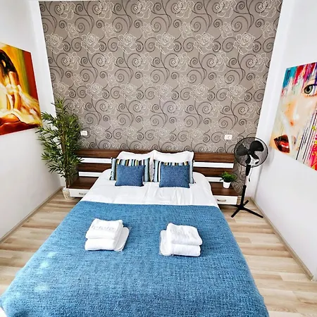 Downtown, Close To Old Town, Family Friendly - Ivo10 * Bucarest