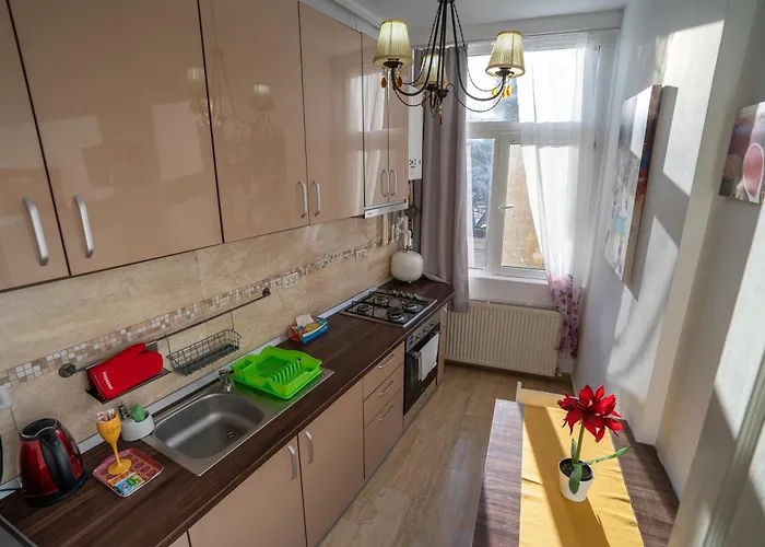 Apartman Downtown, Close To Old Town, Family Friendly - Ivo10 Bukarest