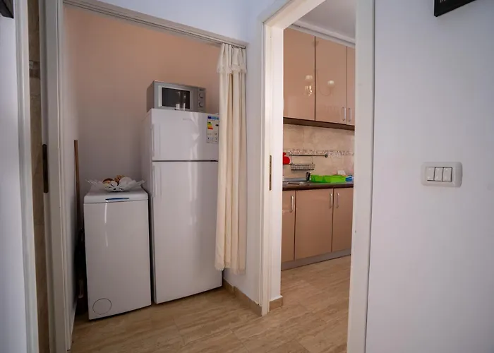 Downtown, Close To Old Town, Family Friendly - Ivo10