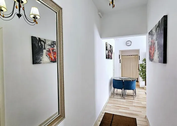 Downtown, Close To Old Town, Family Friendly - Ivo10 Bucarest