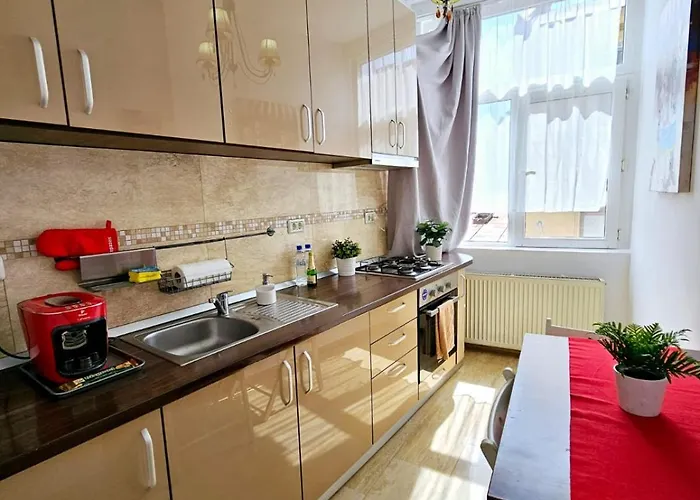 Downtown, Close To Old Town, Family Friendly - Ivo10 * Bucarest