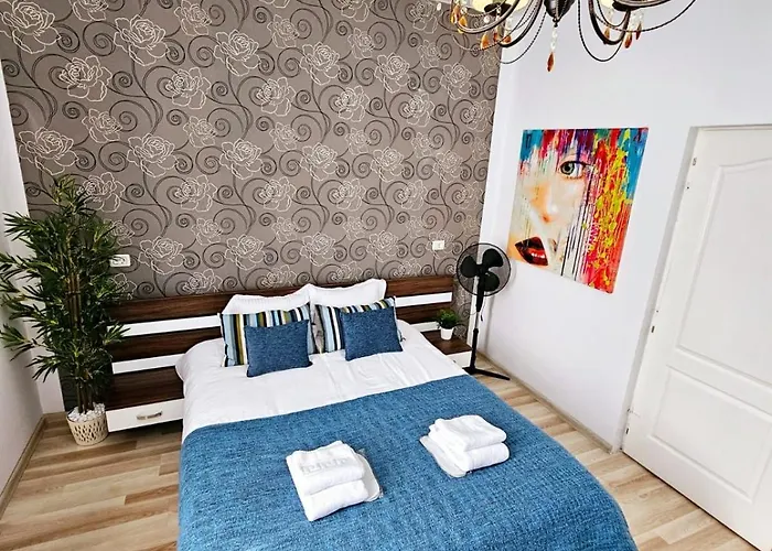 Downtown, Close To Old Town, Family Friendly - Ivo10