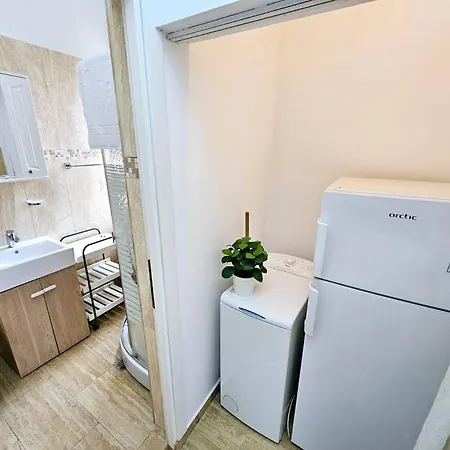 Downtown, Close To Old Town, Family Friendly - Ivo10 Бухарест