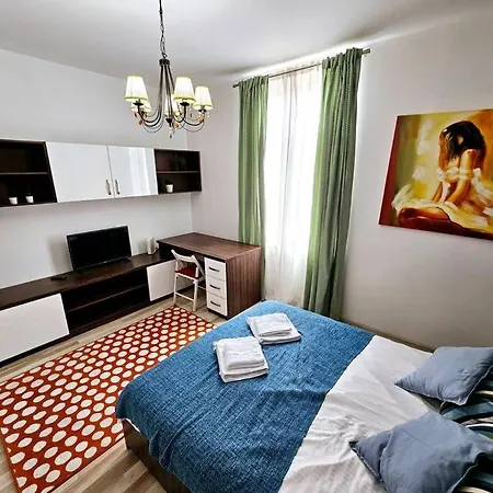 شقة Downtown, Close To Old Town, Family Friendly - Ivo10 بوخارست