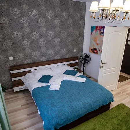 Апартаменти Downtown, Close To Old Town, Family Friendly - Ivo10