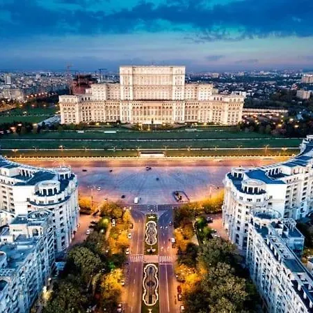 Апартаменти Downtown, Close To Old Town, Family Friendly - Ivo10 *