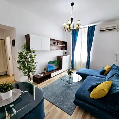 Downtown, Close To Old Town, Family Friendly - Ivo10