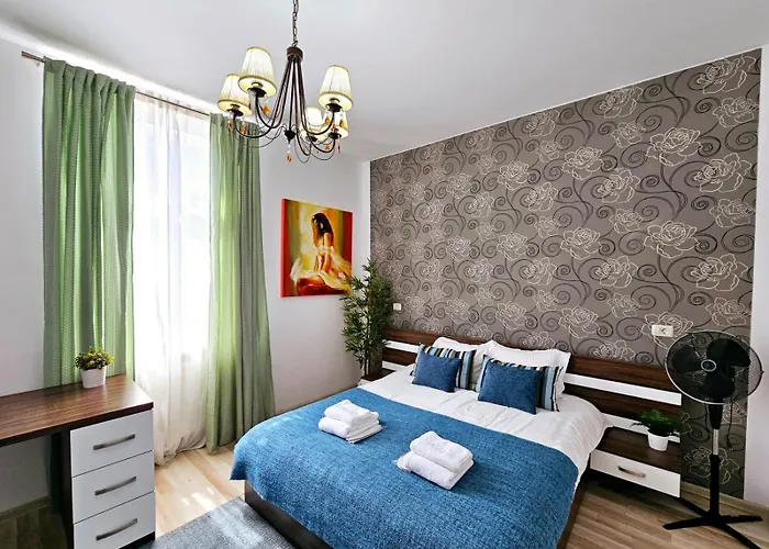 Downtown, Close To Old Town, Family Friendly - Ivo10