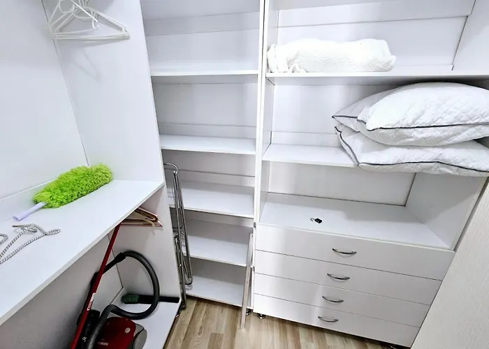 Apartament Downtown, Close To Old Town, Family Friendly - Ivo10 Bucureşti